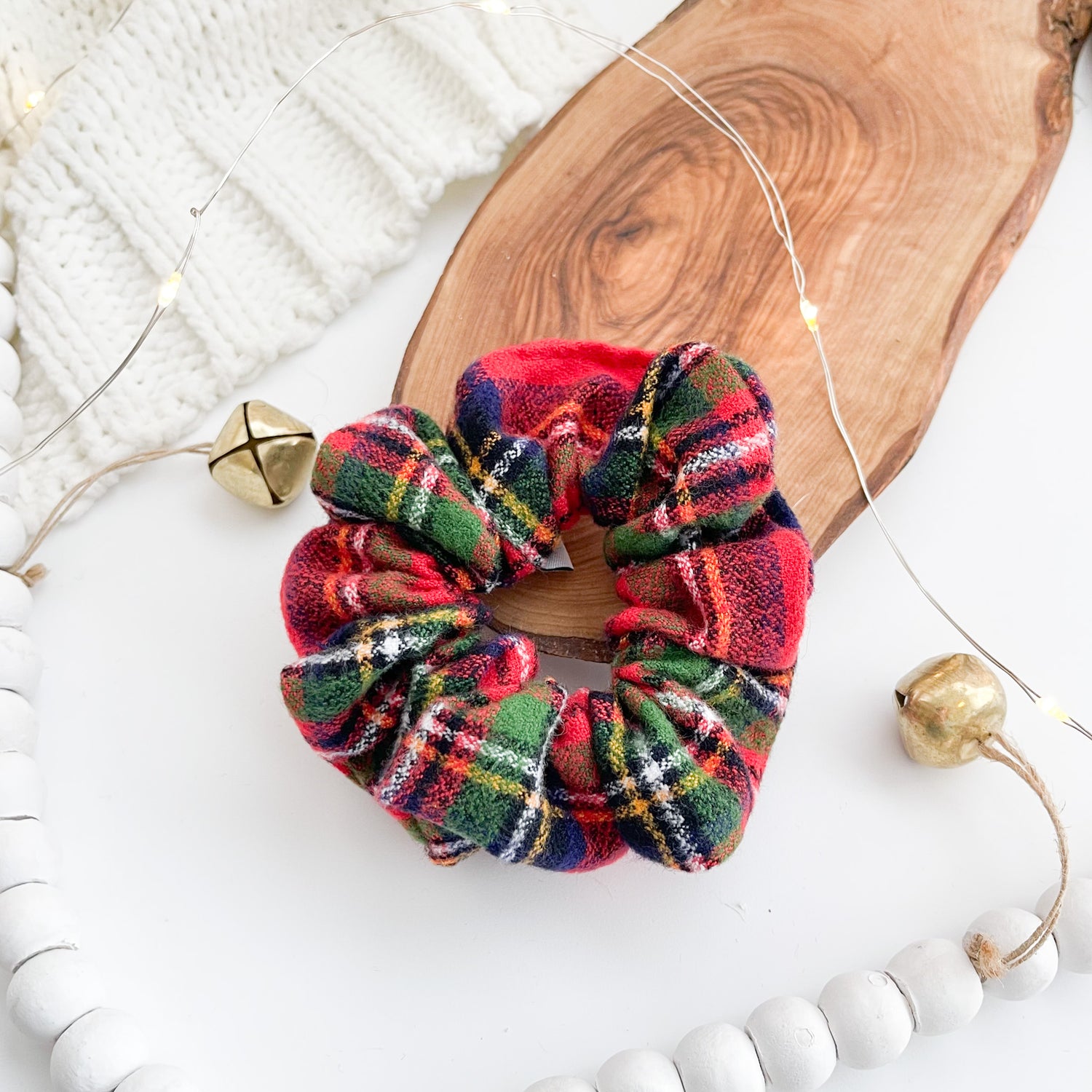 the holly jolly scrunchies